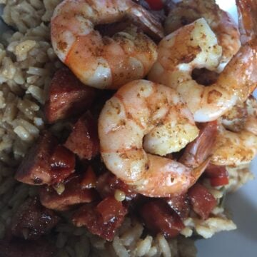 Spicy Jambalaya with Sprimp and sauteed sausage