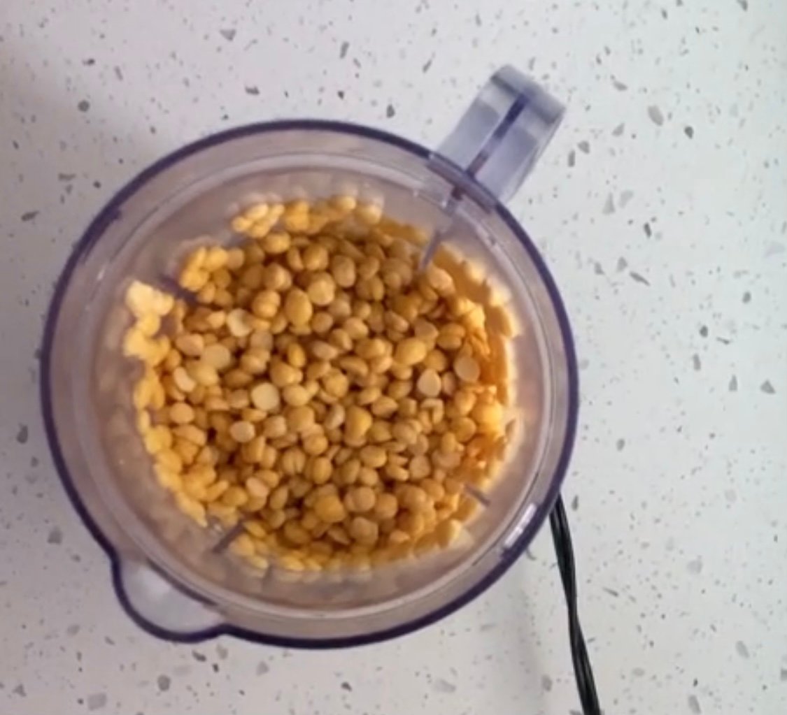 chana dal in a blender for vati dal khaman