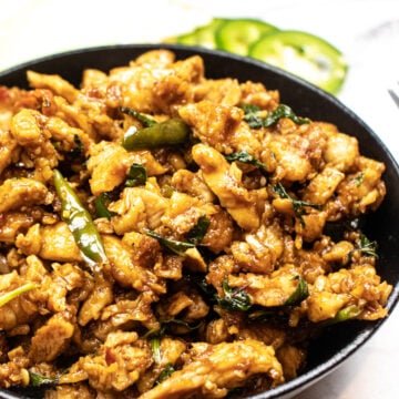 mint chicken recipe with fresh made spices and thai chilies