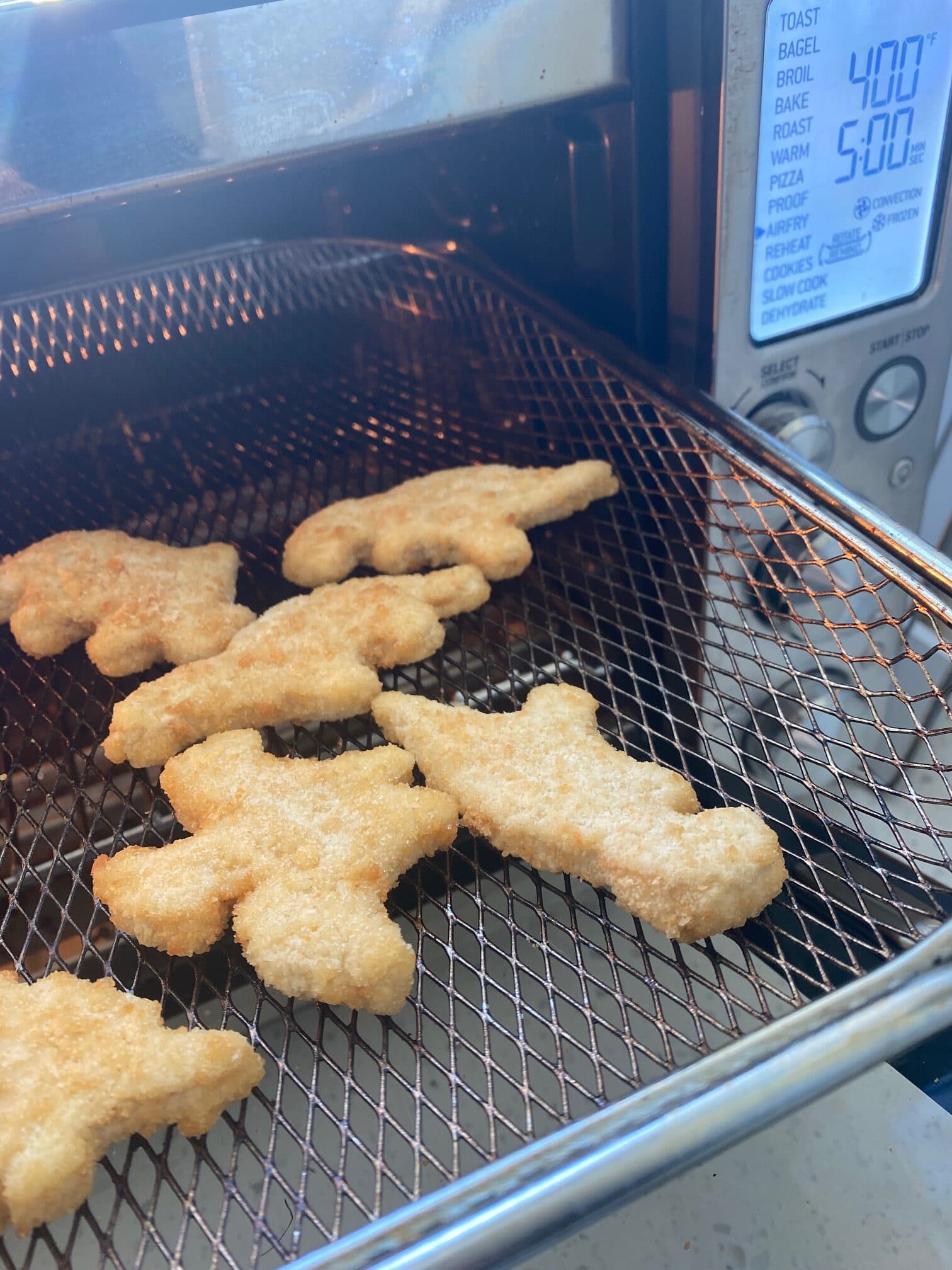 cooking nuggets in an air fryer